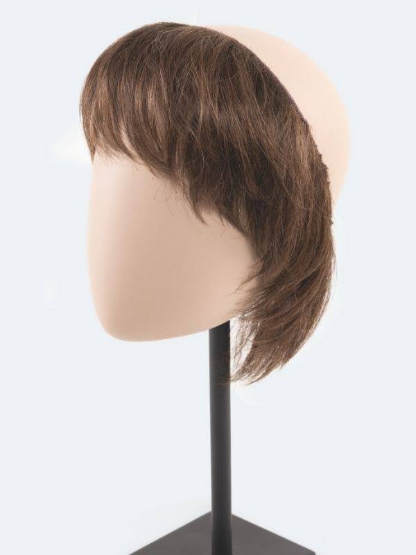 Haarkrone Mint Ellen Wille: kurzer Stufenschnitt 8 bis 12 cm mit geradem Pony, natürlicher Effekt unter Mütze oder Turban.