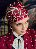 Boho Christine Headwear Turbanhauben-Mütze: Falteffekt, Polyesterschleier und Bambus-Viskose-Futter, leicht und bequem.