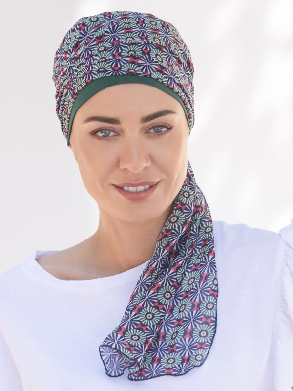 Turban Lilas NJ Création: Mütze aus Baumwolle/Elasthan mit seitlichem Panel für ein elegantes, bequemes und dezentes Volumen