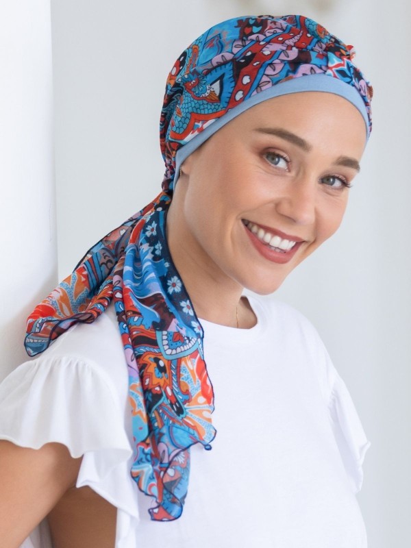 Chemo-Turban Etoile NJ Création mit langem Bindeschleier für einen eleganten, leichten und wandelbaren Stil