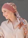 Chemo-Turban Notre Dame NJ Création mit Bindeschleier: sanfte Muster, leicht und elegant, für einen komfortablen Halt im Alltag