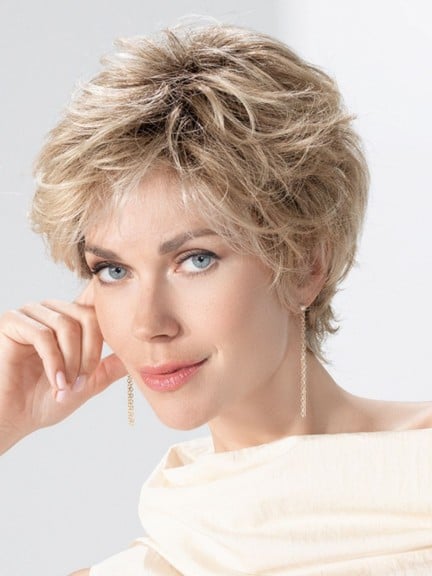 Zeigen Sie Charme mit Perücke Charme Soft von Ellen Wille und extra langem unsichtbarem Ansatz