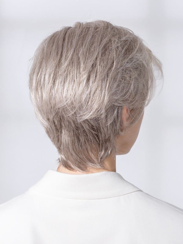 Kurze Perücke Satin Soft Ellen Wille mit extra langem Fronttüll, natürlichem Rooted/Mix-Effekt, medizinischer Tragekomfort