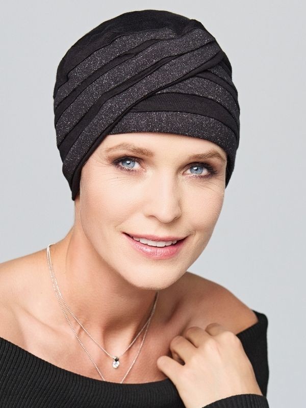 Chemo-Turban Nabea Gisela Mayer aus Bambus, überlagerte Bänder mit Volumeneffekt