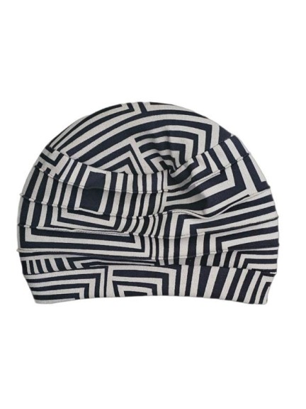 Turban Medea von Gisela Mayer, Damenhaube mit geometrischen Mustern und Bambus-Innenfutter, erhältlich in Medea Black und Medea 