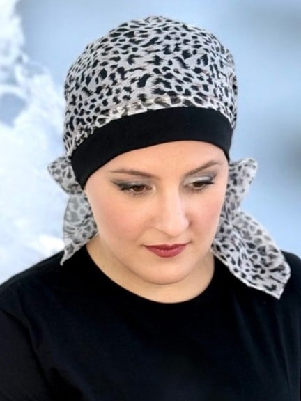 Ughet — vorgebundener Turban aus Baumwolle, Blumenmuster, leicht und bequem