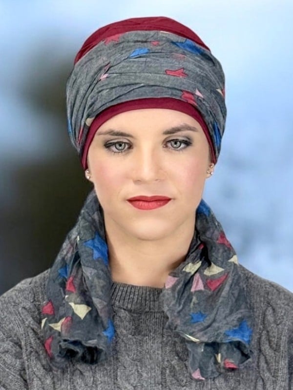 Hippie-Tuch MM Paris aus Viskose, lebhafte Farben und Muster, leicht und einfach zu binden, um Ihre Looks aufzuwerten