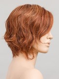 Perücke Cookie Mono Part Ellen Wille: asymmetrisch, mittellanges, welliges Haar, unsichtbare Frontlinie und atmungsaktive Cool P