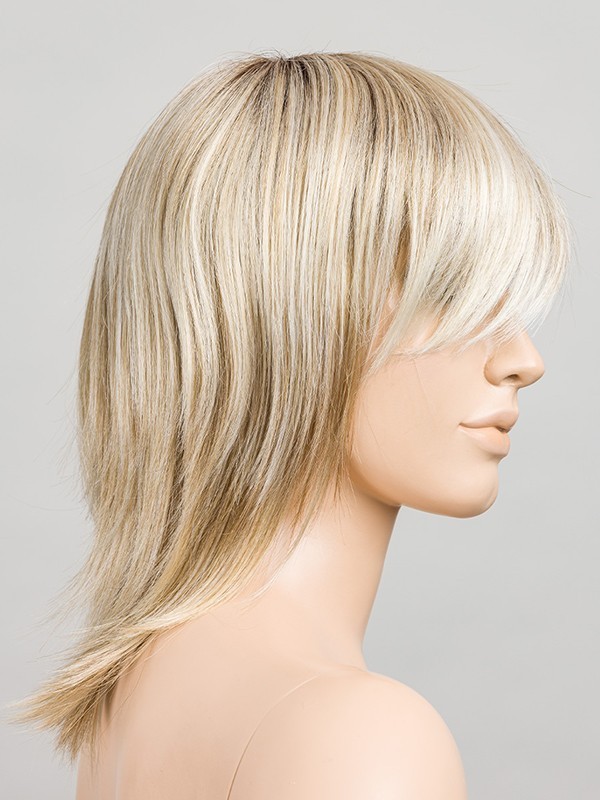 Perücke Rainbow Perucci Ellen Wille: lange synthetische Stufenfaser mit Pony, natürliche Bewegung und dezenter Stil.