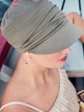 Chemo-Mütze Drapée Soft Line Sun Christine Headwear: Volumendrapierung, Schirm, UPF50+ und 37.5®-Technologie für die Kopfhaut 