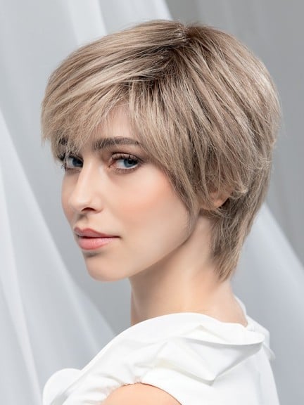 Award Perücke - Kurzschnitt aus 100 Prozent Remy Hair, sportlich und elegant