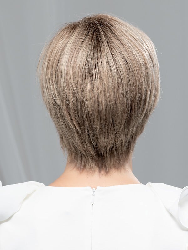 Perücke Award Deluxe Ellen Wille aus natürlichem Remy Hair: kurzer Schnitt 10–15 cm, Monofilament und unsichtbare Lace Front, pe