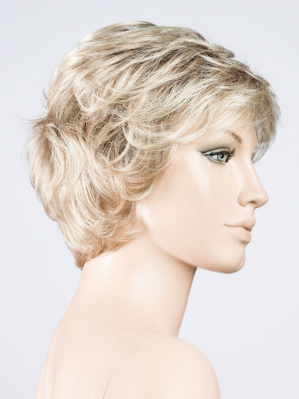 Perücke Alexis Deluxe Ellen Wille: üppige Wellen, Ansatz-Effekt mit dunklen Wurzeln, glamouröser urbaner Look und hoher Tragekom