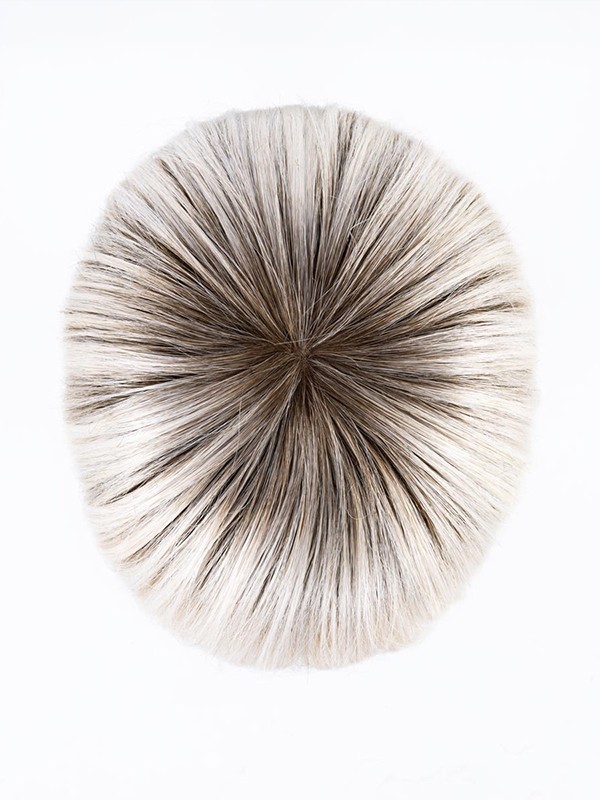 Perücke Cher Ellen Wille: lang, glatt und glänzend, hitzebeständige Faser, Ansatzeffekt (rooted) und Balayage (mix).