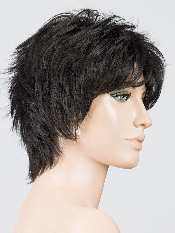 Perücke Click Hair Power: moderner, ausgedünnter Schnitt, lässig-ungekämmter Stil, dunkler Ansatzeffekt (rooted) oder gesträhnte