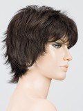 Perücke Click Hair Power: moderner, ausgedünnter Schnitt, lässig-ungekämmter Stil, dunkler Ansatzeffekt (rooted) oder gesträhnte