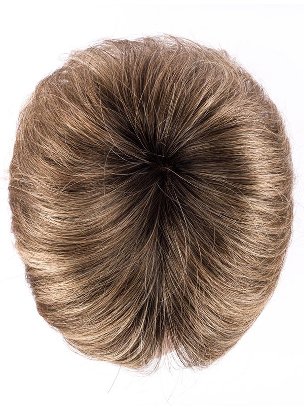 Perücke Flair Mono: feminischer welliger Bob mit Kinofolie, dunklem Ansatz-Effekt und natürlichem Balayage.