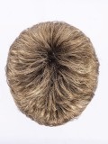 Kurze, gestufte und spitz zulaufende Perücke Foxy Small mit dunklem Ansatzeffekt und Balayage-Strähnen, für kleinen Kopfumfang 4