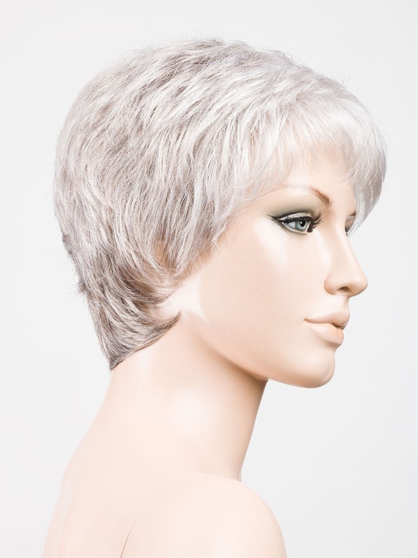 Kurze, gestufte und spitz zulaufende Perücke Foxy Small mit dunklem Ansatzeffekt und Balayage-Strähnen, für kleinen Kopfumfang 4