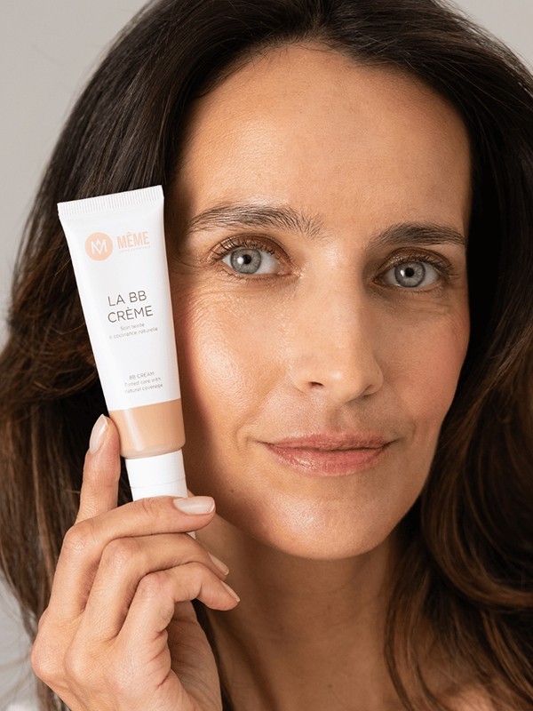 BB Creme MÊME 30ml: natürliches Finish, deckt Rötungen und Unreinheiten ab, feuchtigkeitsspendend für empfindliche und geschwäch