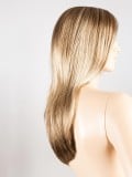 Perücke Glamour Mono Part: langes, gestuftes Haar, feine Ponyfransen, Kinofilm-Tüll und unsichtbarer Rand für ein natürliches Er