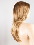 Perücke Glamour Mono Part: langes, gestuftes Haar, feine Ponyfransen, Kinofilm-Tüll und unsichtbarer Rand für ein natürliches Er