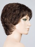 Perücke Keira: spitz zulaufende Spitzen, Volumen und Bewegung, Rooted-Effekt (Ansatz) oder Mix (Balayage) für einen natürlichen 