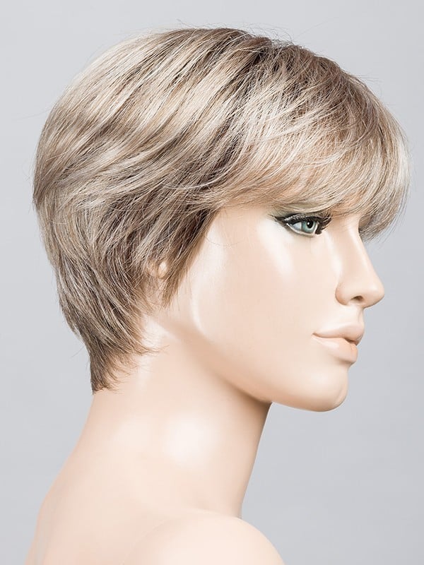 Damenperücke Ellen Wille Seven Mono Part: eleganter Kurzhaarschnitt aus hochwertigen Kunstfasern, natürliches Aussehen und angen