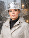 Regenkappe Tiana MM Paris aus glänzendem PVC, Einheitsgröße, ideal für Herbst-Winter. Entdecken Sie die Farben.