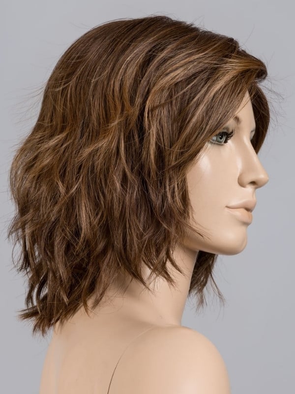Perücke Anima von Ellen Wille, mittellanger welliger Bob mit Lace Front