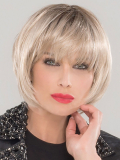 Perücke Blues Ellen Wille: Kinnlanger Bob, leichter Pony, abgestufter Nacken, dunkler Ansatzeffekt und Balayage-Strähnen