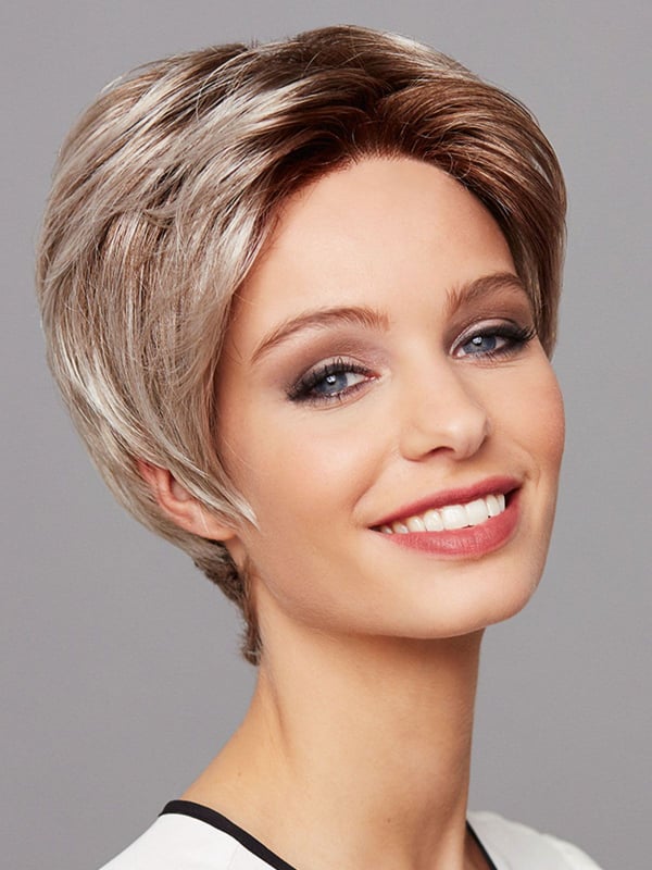 Perücke New Cool Mono Lace Gisela Mayer: kurzer gestufter Schnitt, natürliches Volumen und dezenter Look für einen frischen Auft